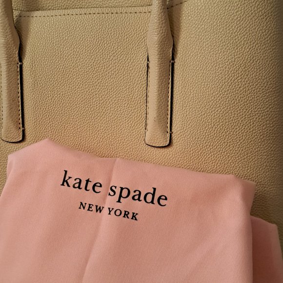 *new* Kate Spade Purse - Picture 3 of 6